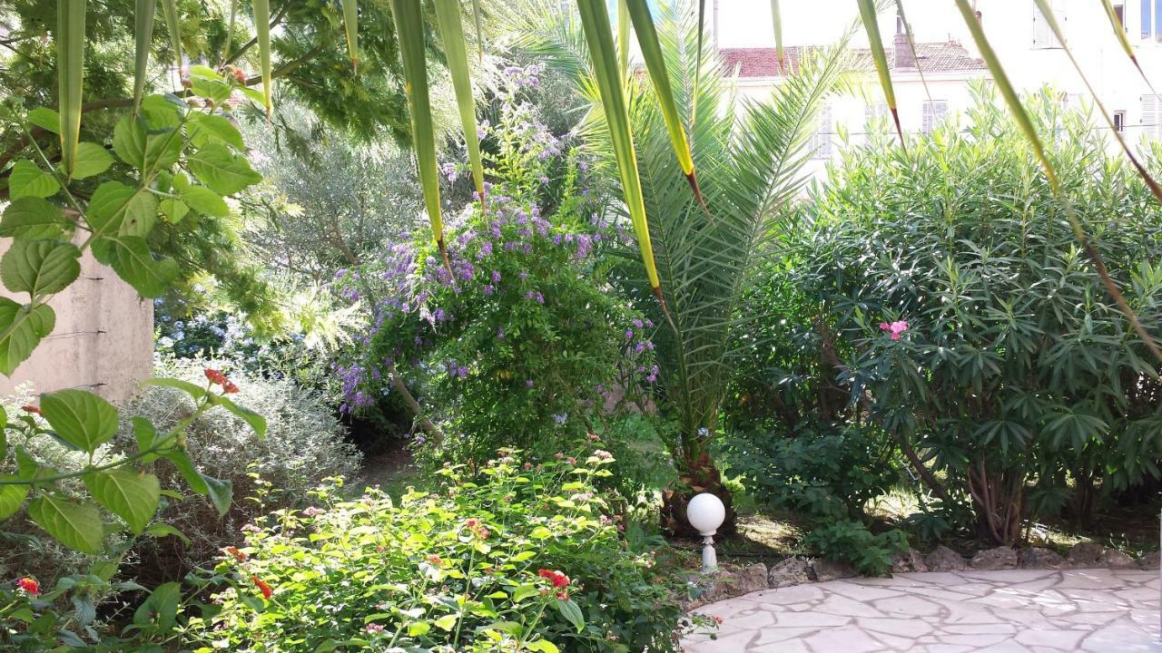 Central Avec Jardin คานส์ ภายนอก รูปภาพ